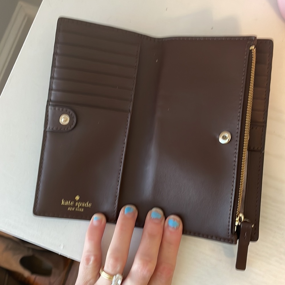 Kate Spade Wallet - Picture 2 of 5